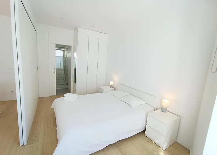 Ria & Mar Collection I *